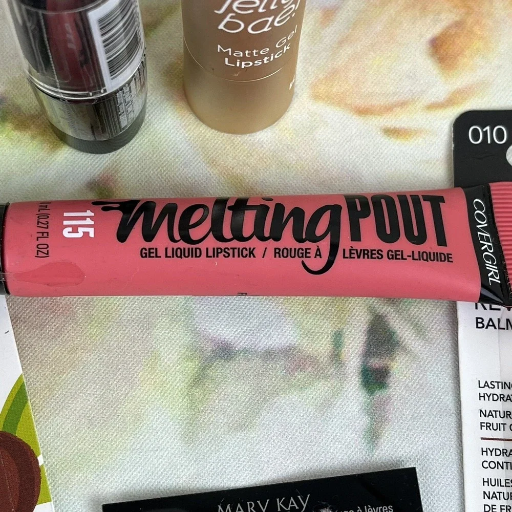 Lipstick Lot Revlon Covergirl Joah Mary Kay Melting Pout Wet N Wild Frost Makeup